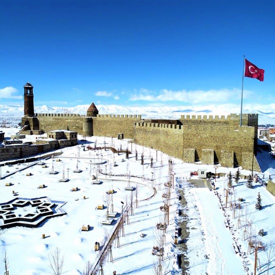 DOĞU EKSPRESİ İLE KARS TURU (SÖMSTR TATİLİNE ÖZEL)