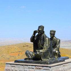 ESKİŞEHİR-ÇANKIRI TURU Midas_Tümülüsü_ve_Dua_Tepe